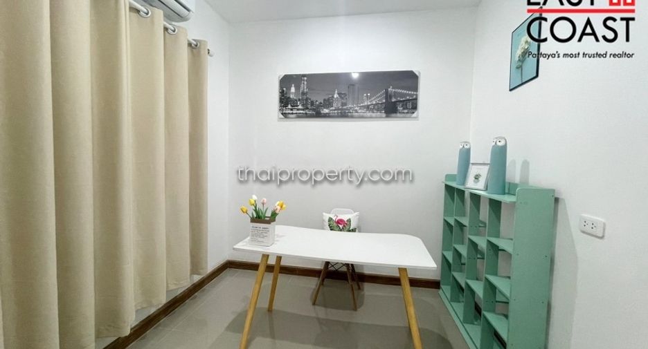 For rent 4 bedrooms house in East Pattaya, Pattaya