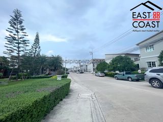 Haus zur Miete mit 4 Zimmer in Bang Lamung, Chonburi