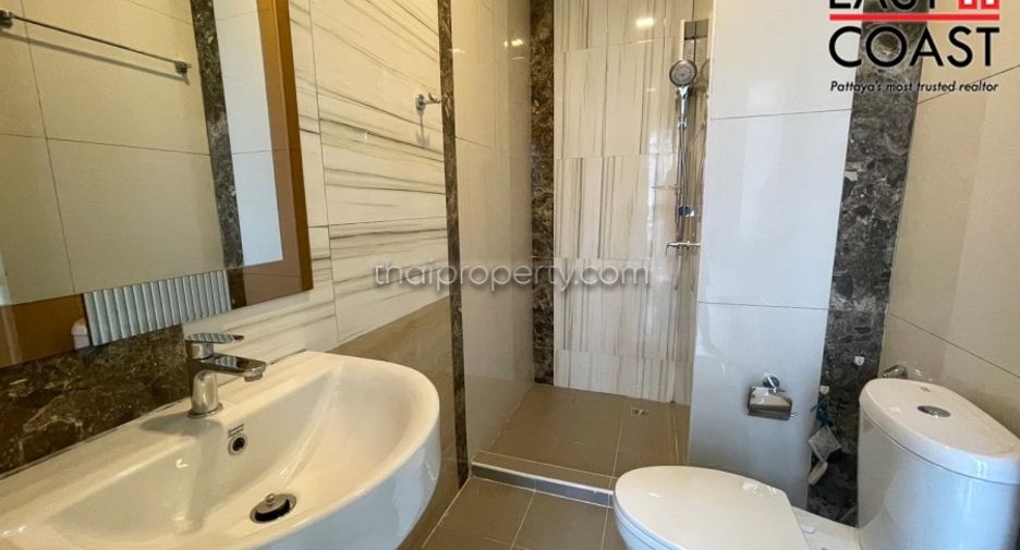 For rent 4 bedrooms house in East Pattaya, Pattaya