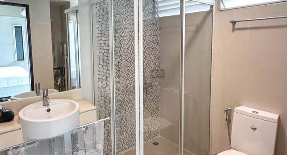 Condo en alquiler de 2 habitaciones en Pathum Wan, Bangkok