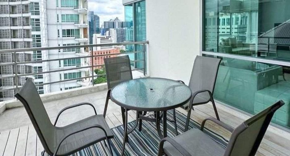 Condo en alquiler de 2 habitaciones en Pathum Wan, Bangkok