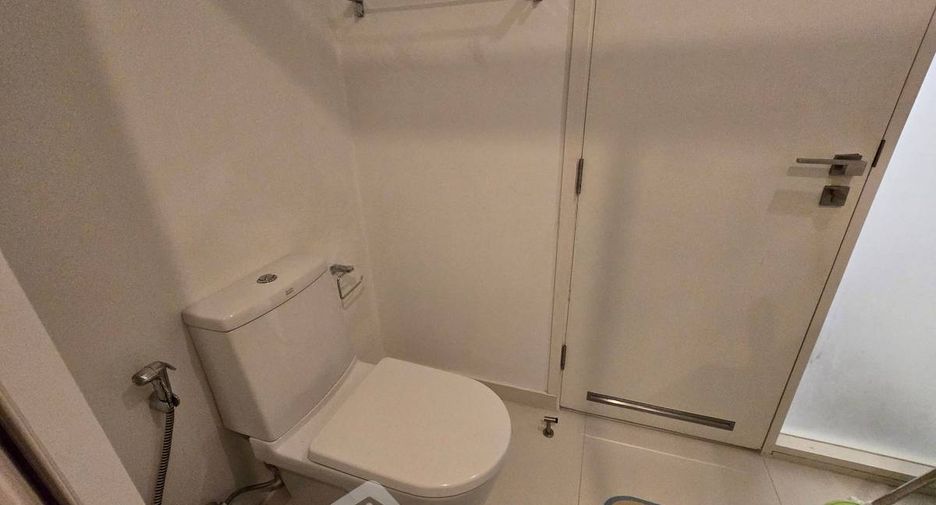 For sale 1 bed condo in Thon Buri, Bangkok