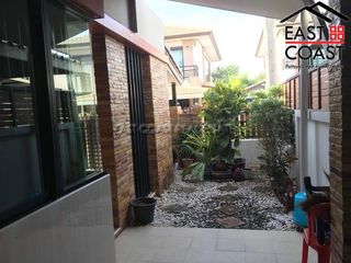 Casa en alquiler de 3 habitaciones en Bang Lamung, Chonburi