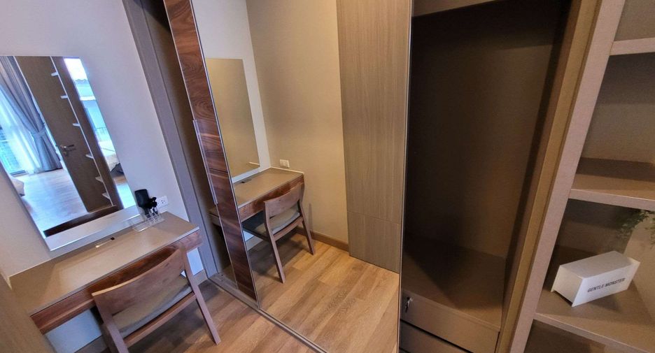 Wohnung zur Miete mit 3 Zimmer in Khlong Toei, Bangkok
