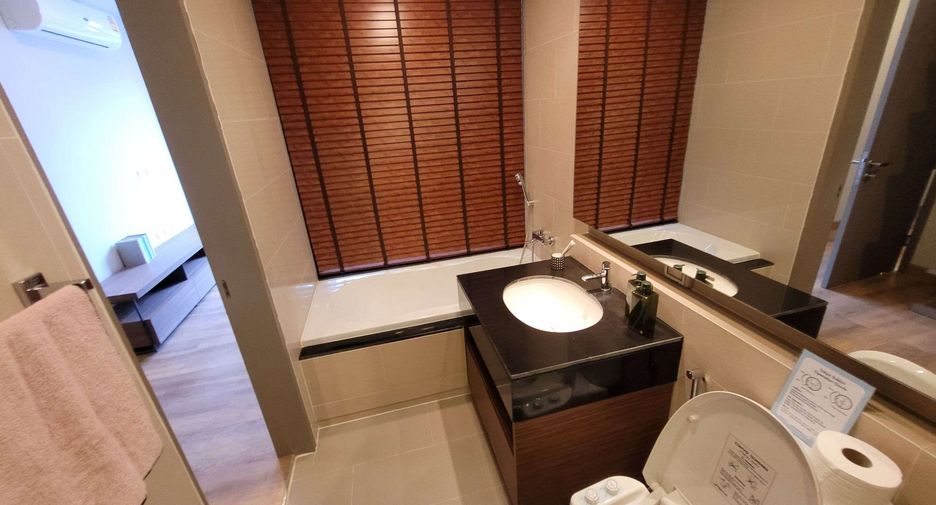 Wohnung zur Miete mit 3 Zimmer in Khlong Toei, Bangkok