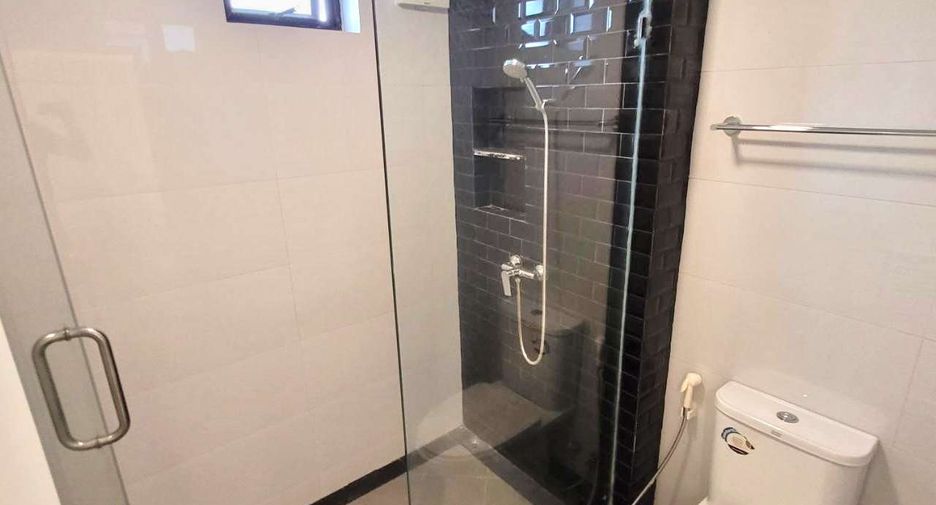 For rent 3 ベッドルーム condo in Watthana, Bangkok