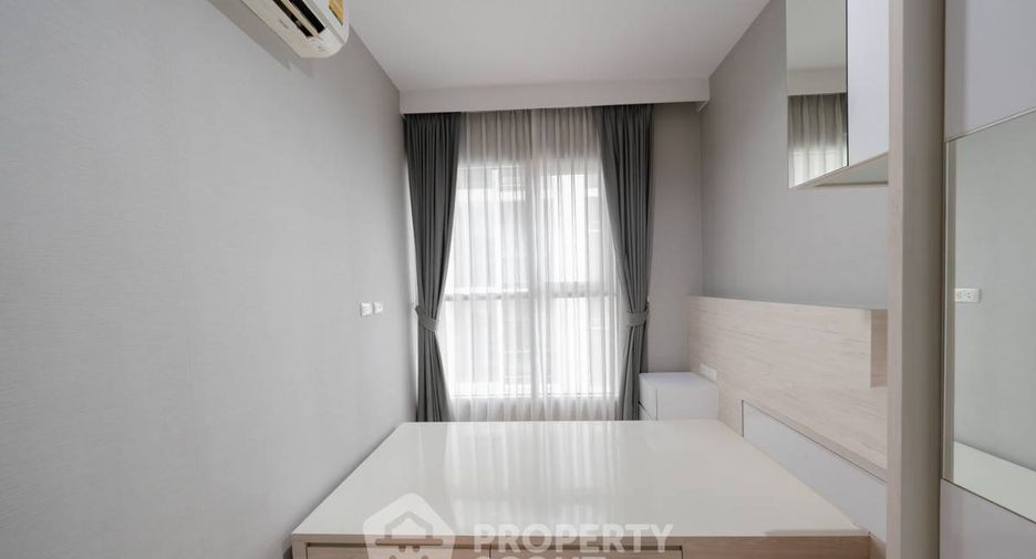 Condo en venta de 2 habitaciones en Huai Khwang, Bangkok