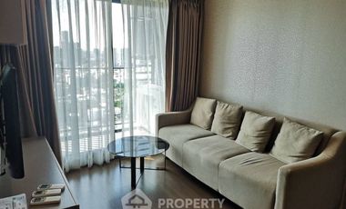 For rent 2 bedrooms condo in Phra Khanong, Bangkok
