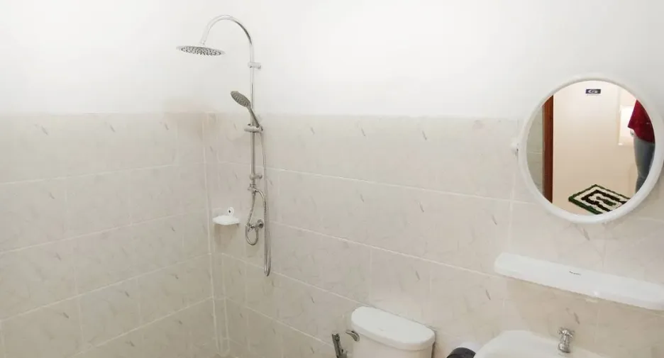 For sale 4 bedrooms house in Mueang Phrae, Phrae