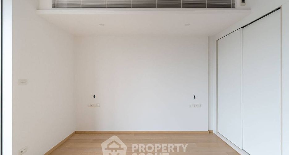 For sale 1 bed condo in Watthana, Bangkok