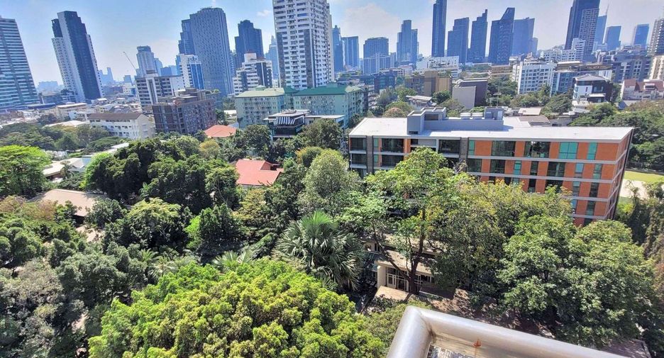 Condo en alquiler de 3 habitaciones en Watthana, Bangkok