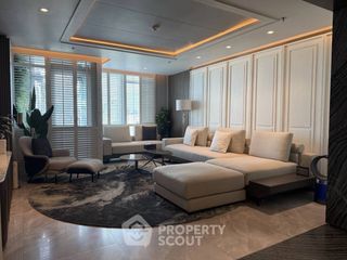 For sale 6 bedrooms condo in Pathum Wan, Bangkok