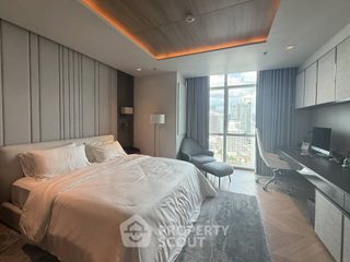 For sale 6 bedrooms condo in Pathum Wan, Bangkok