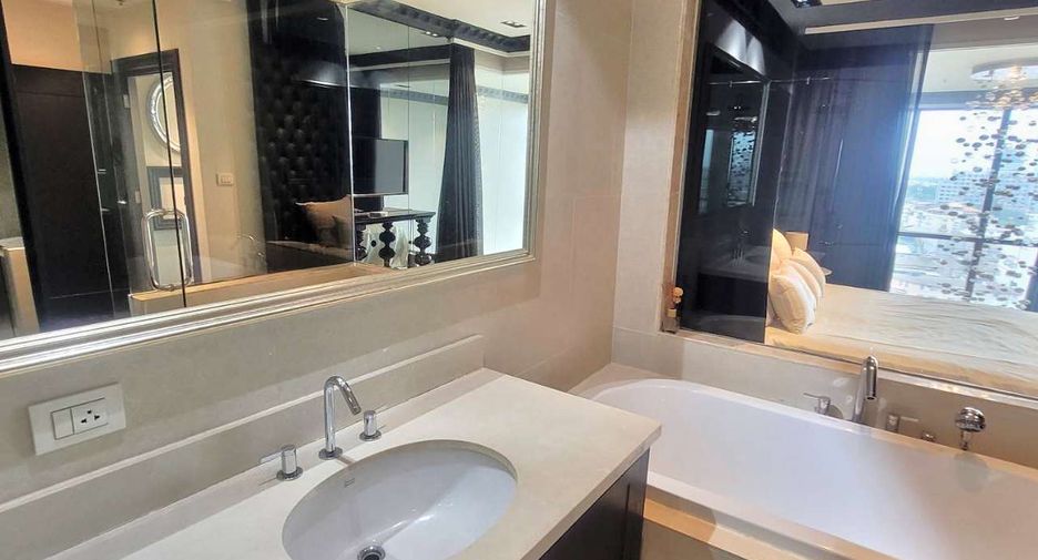 For rent and for sale 1 bed condo in Khlong Toei, Bangkok