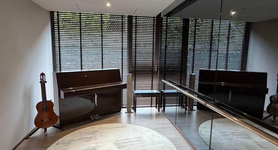 For sale 1 bed condo in Sathon, Bangkok