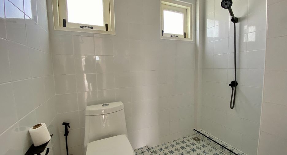 For sale 2 bedrooms house in East Pattaya, Pattaya