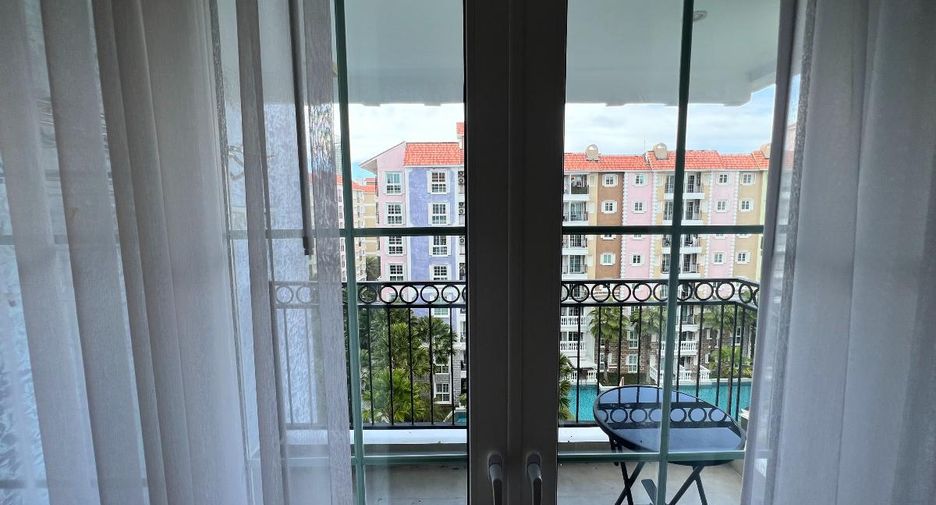 For sale 3 bedrooms condo in Jomtien, Pattaya