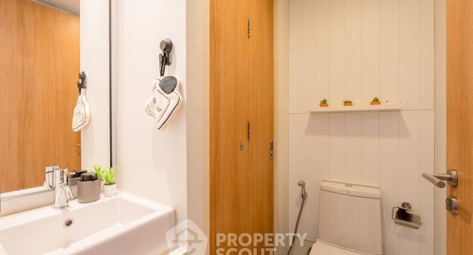 For rent 1 bed condo in Watthana, Bangkok