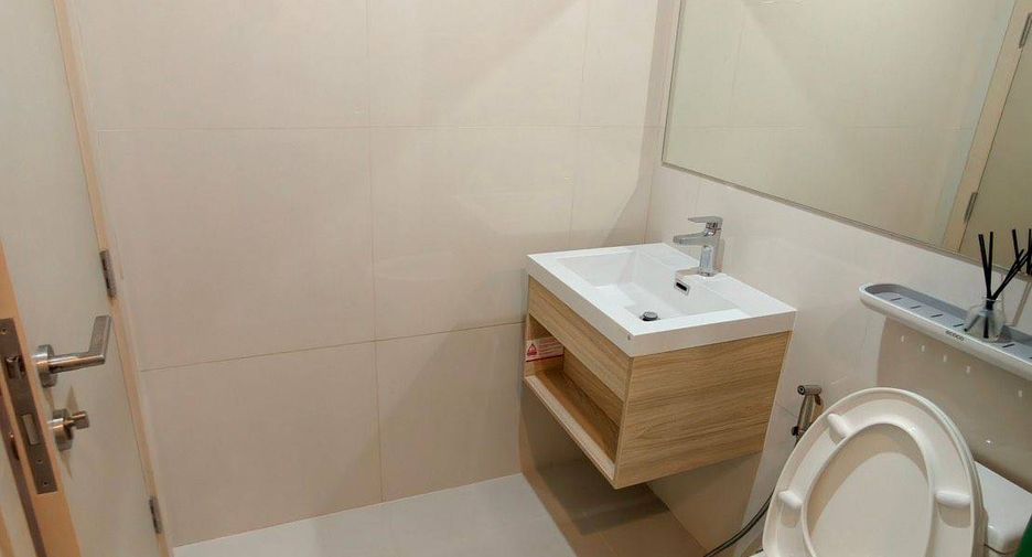 For rent 1 bed condo in Huai Khwang, Bangkok