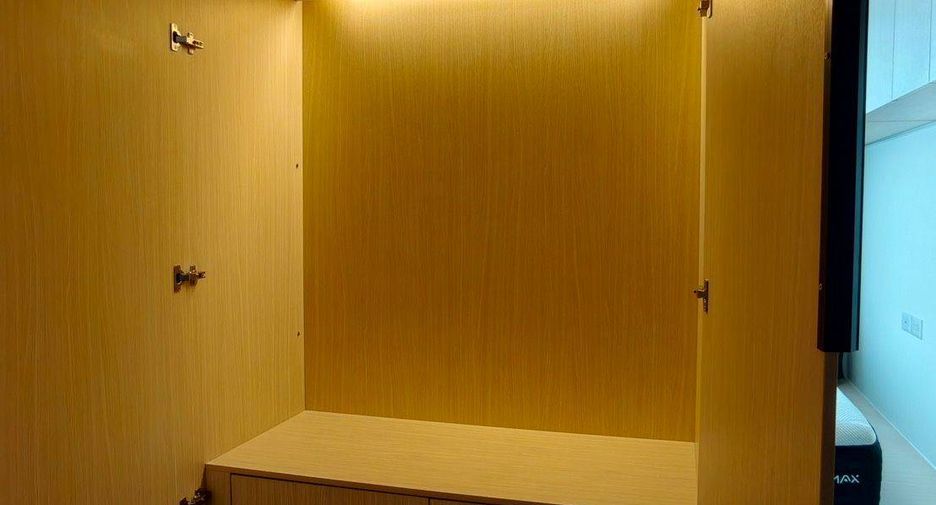 For rent 1 bed condo in Huai Khwang, Bangkok
