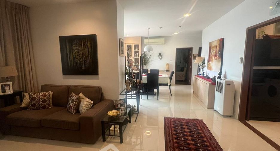 À vendre 3 chambres condo à Watthana, Bangkok