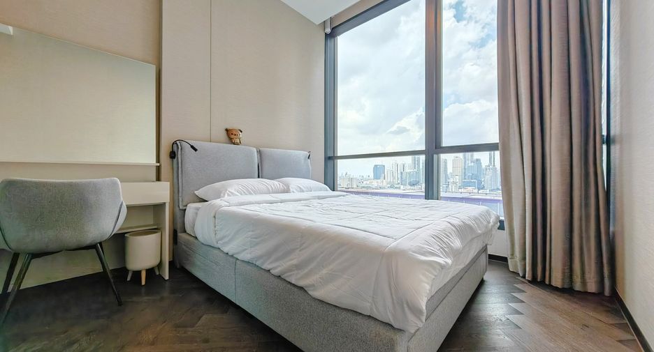 For rent 2 bedrooms condo in Khlong Toei, Bangkok