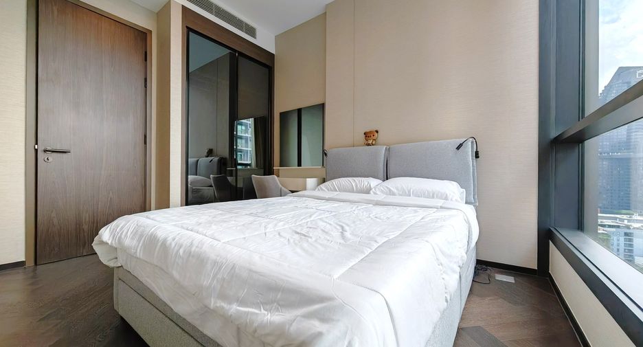 For rent 2 bedrooms condo in Khlong Toei, Bangkok