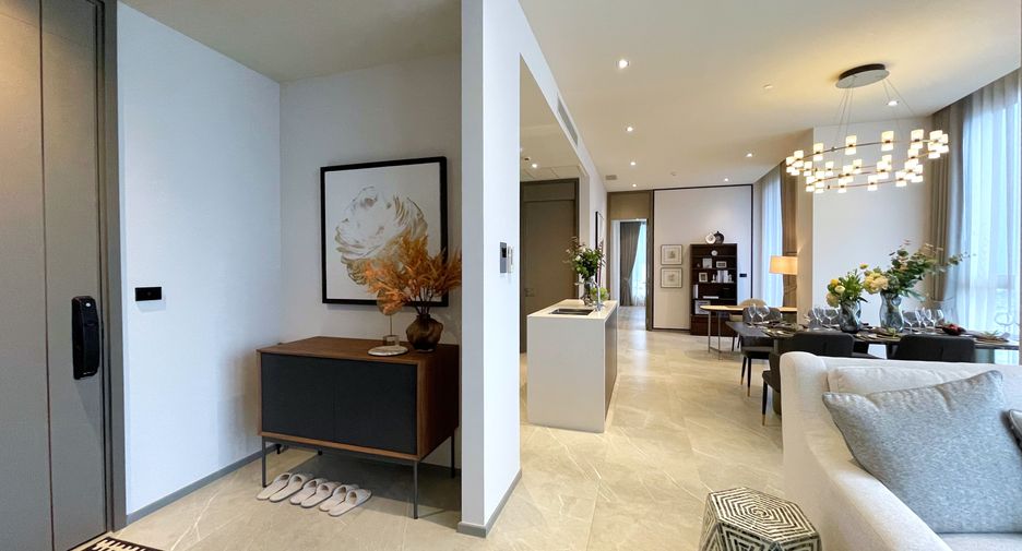 Condo en alquiler de 3 habitaciones en Khlong Toei, Bangkok