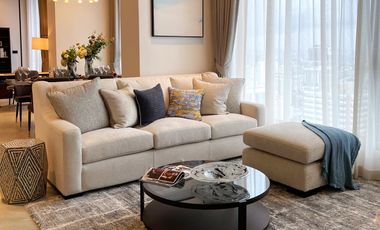 For rent 3 bedrooms condo in Khlong Toei, Bangkok
