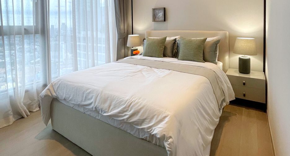 Condo en alquiler de 3 habitaciones en Khlong Toei, Bangkok