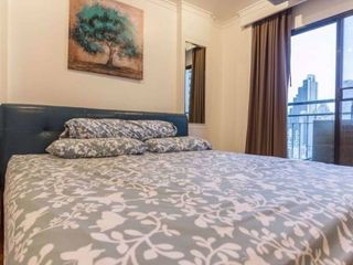Wohnung zur Miete und zum Kauf mit 2 Zimmer in Watthana, Bangkok