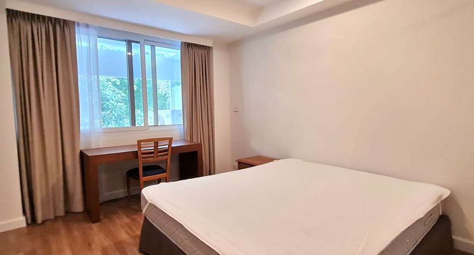 À louer 3 chambres condo à Sathon, Bangkok