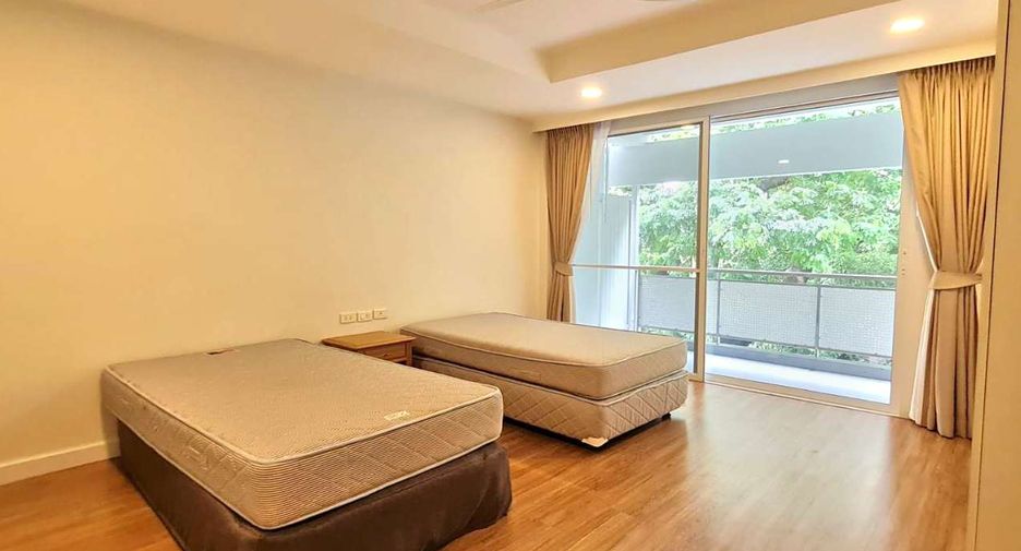 À louer 3 chambres condo à Sathon, Bangkok