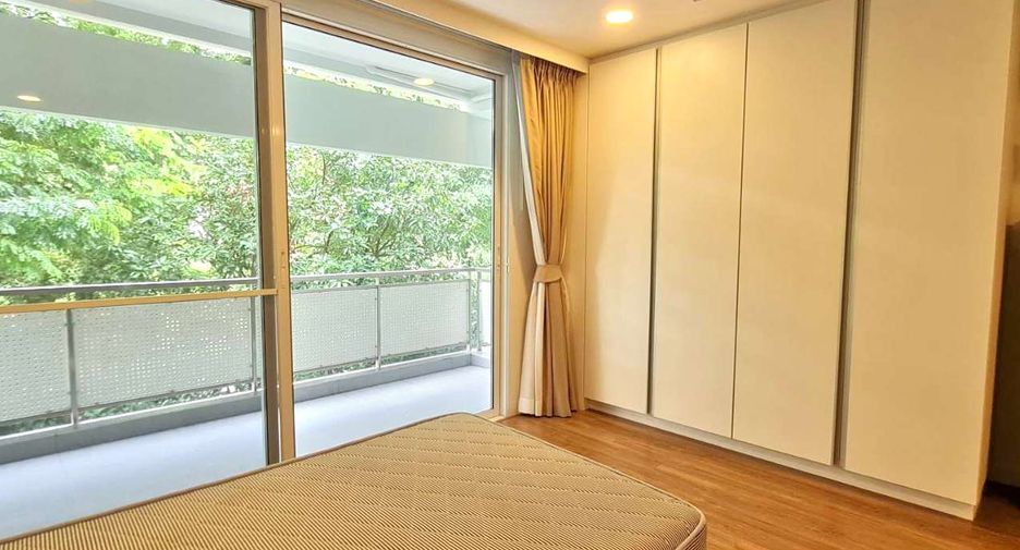 À louer 3 chambres condo à Sathon, Bangkok