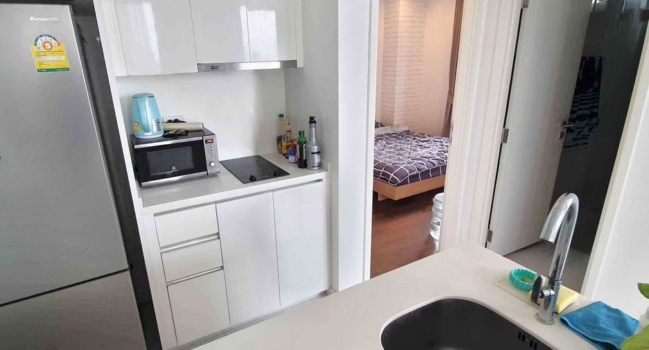 For rent and for sale 2 bedrooms condo in Sathon, Bangkok