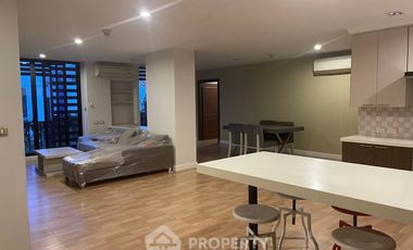 For rent 3 bedrooms condo in Watthana, Bangkok
