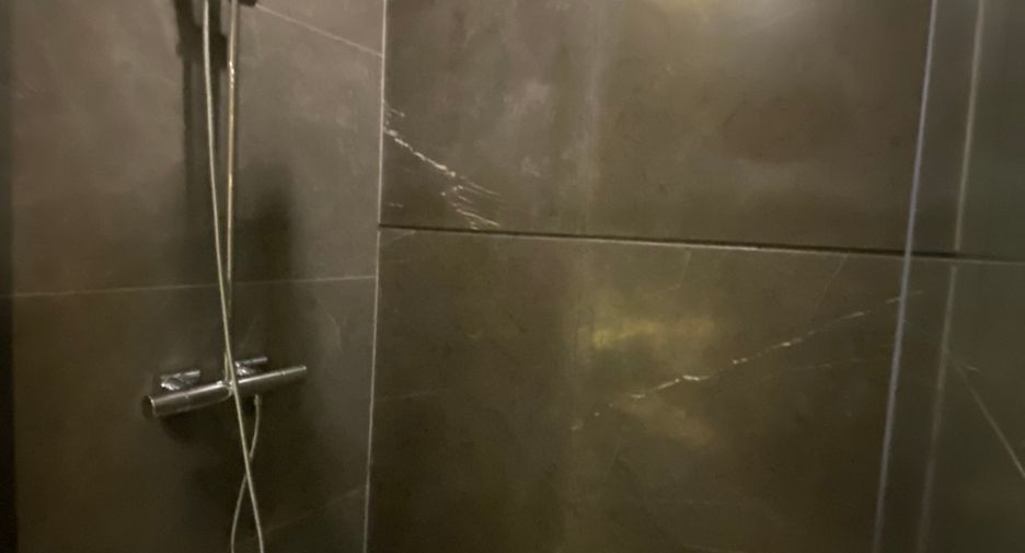 For rent and for sale 1 bed condo in Watthana, Bangkok
