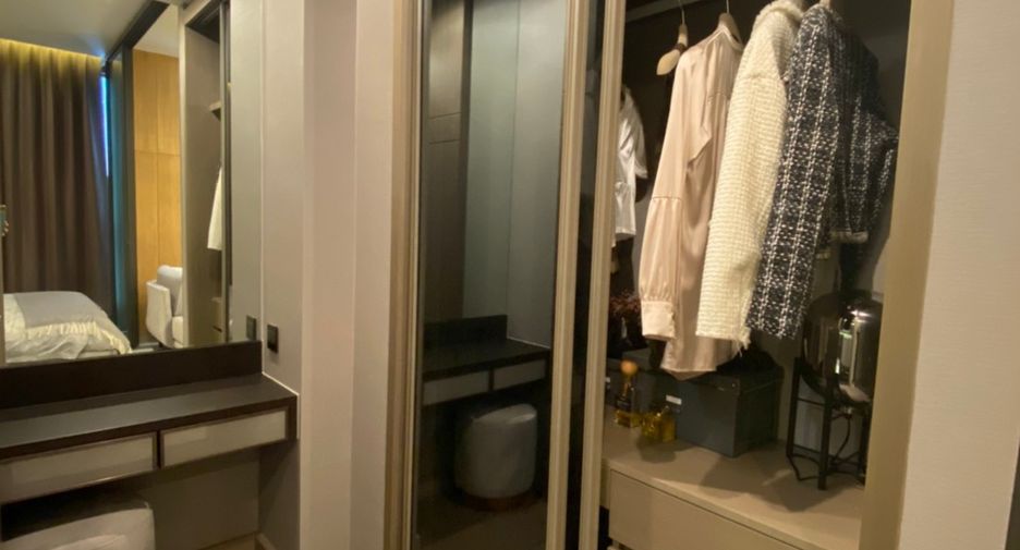 For rent and for sale 1 bed condo in Watthana, Bangkok