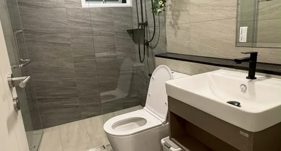 For rent 2 bedrooms condo in Hua Hin, Prachuap Khiri Khan