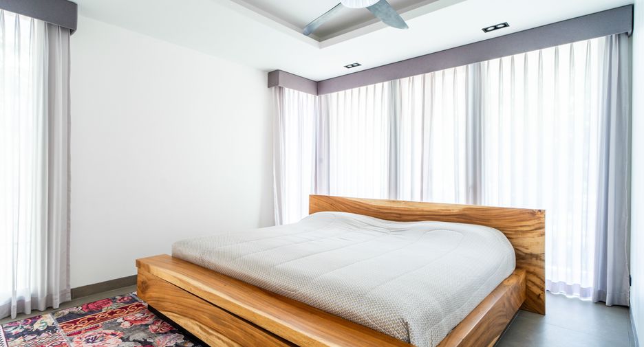 Villa zum Kauf mit 4 Zimmer in Thalang, Phuket