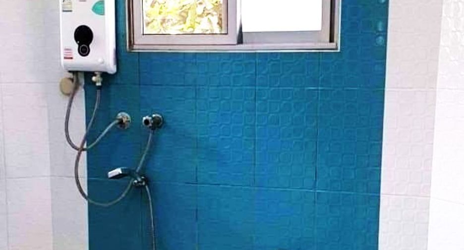 For sale 5 bedrooms house in East Pattaya, Pattaya