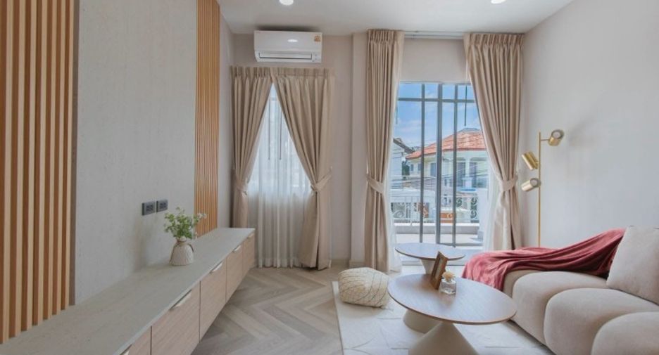 Haus zum Kauf mit 4 Zimmer in East Pattaya, Pattaya