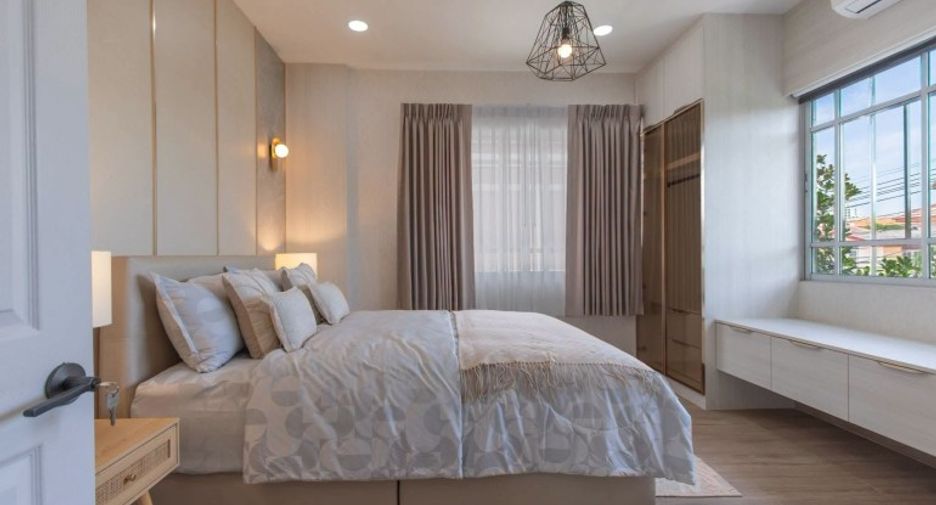 Haus zum Kauf mit 4 Zimmer in East Pattaya, Pattaya