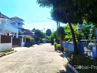 For sale 5 bedrooms house in Bang Lamung, Chonburi