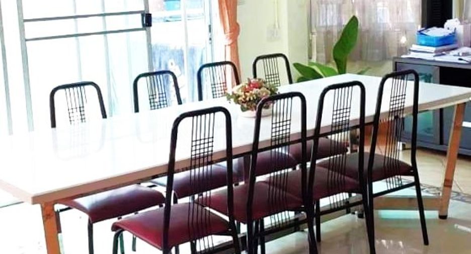 For sale 5 bedrooms house in East Pattaya, Pattaya