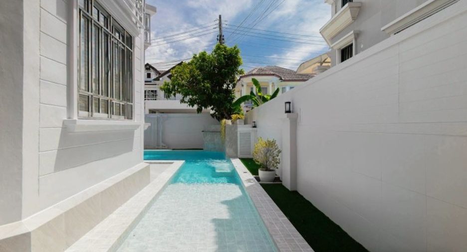 Haus zum Kauf mit 4 Zimmer in East Pattaya, Pattaya