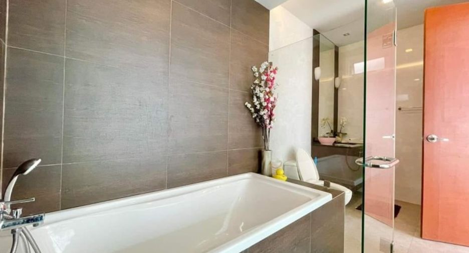 For sale 3 bedrooms house in East Pattaya, Pattaya