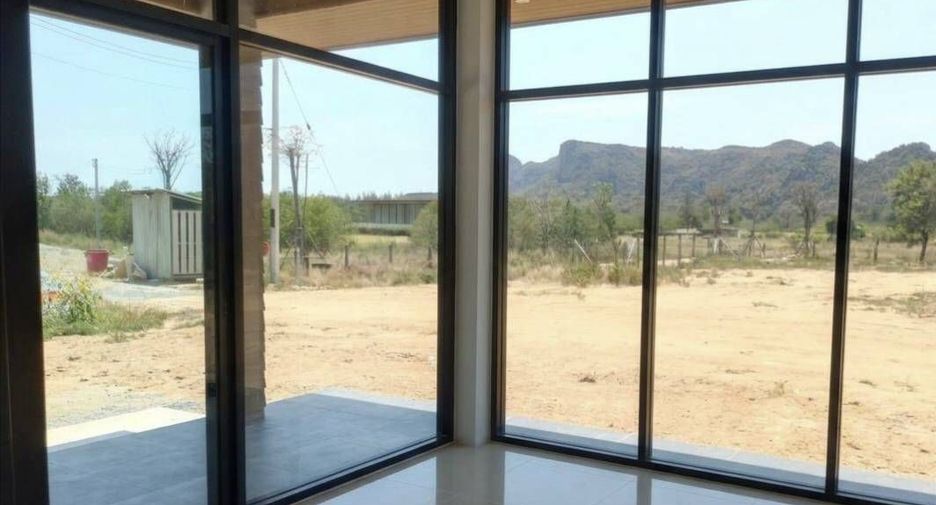 Casa en venta de 2 habitaciones en Sam Roi Yot, Prachuap Khiri Khan