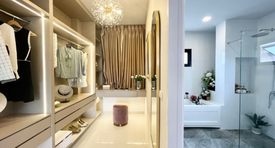 À vendre 5 chambres maison à East Pattaya, Pattaya