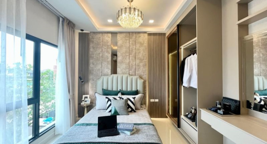 À vendre 5 chambres maison à East Pattaya, Pattaya